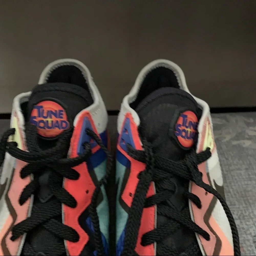 Nike lebron 18 Low GS x Space Jam “Lola Bunny” shoes